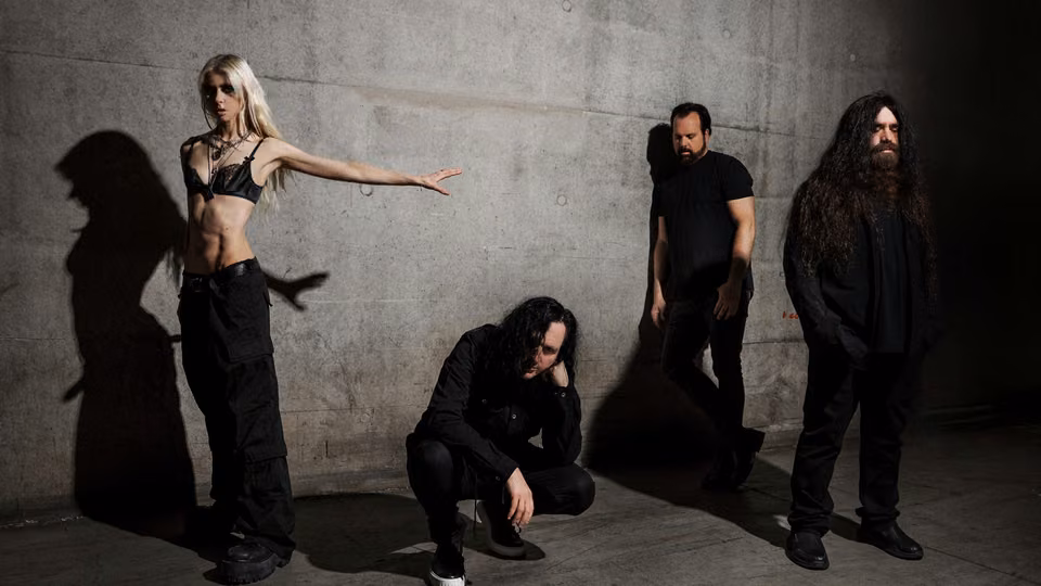 The Pretty Reckless - Dear God Tour